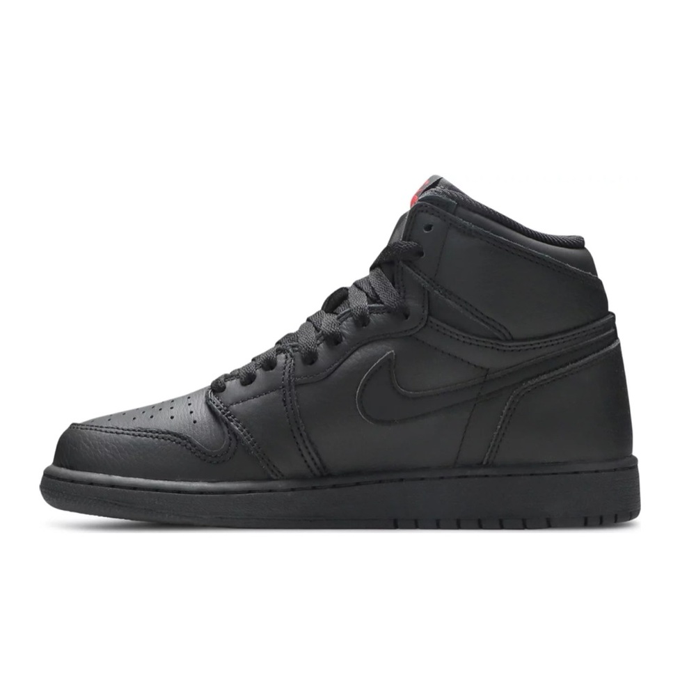 2017 NIKE Air Jordan 1 Retro High OG BG 'Black University Red' Size 6.5 Big Kids - Picture 3 of 11
